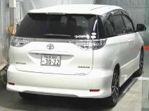 2013 Toyota Estima
