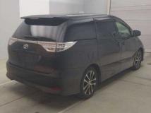 2013 Toyota Estima