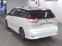 2013 Toyota Estima