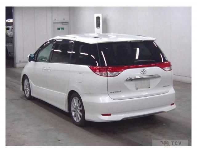 2009 Toyota Estima