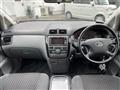2003 Toyota Ipsum