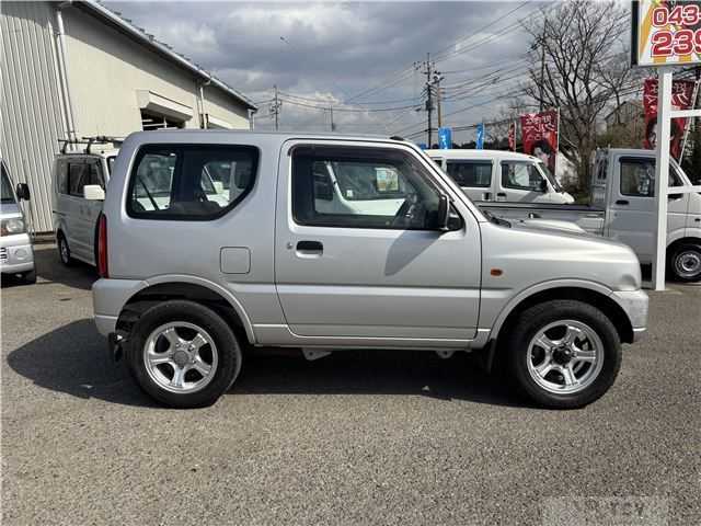 2005 Suzuki Jimny