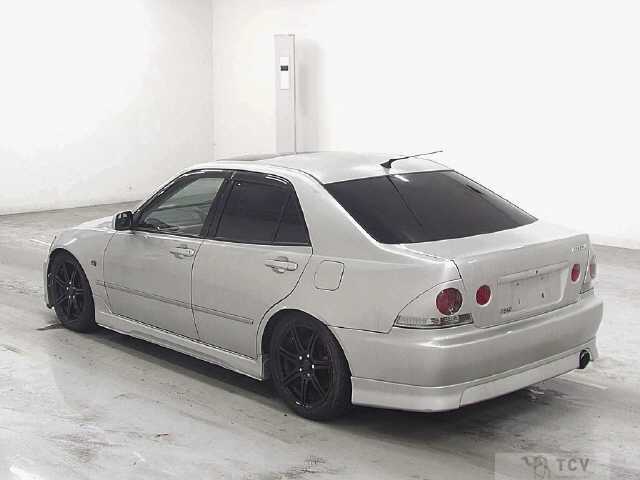 1999 Toyota Altezza