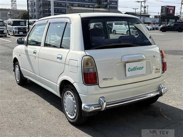2000 Daihatsu Mira