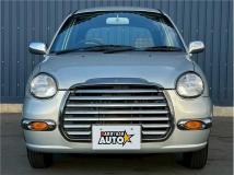 1998 Mitsubishi Minica