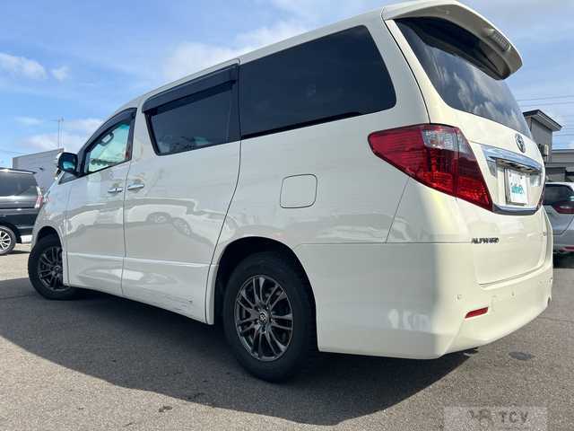 2009 Toyota Alphard