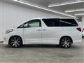 2012 Toyota Alphard