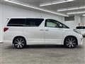 2012 Toyota Alphard