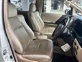 2013 Toyota Alphard