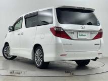 2014 Toyota Alphard