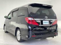 2014 Toyota Alphard