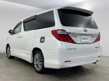 2014 Toyota Alphard