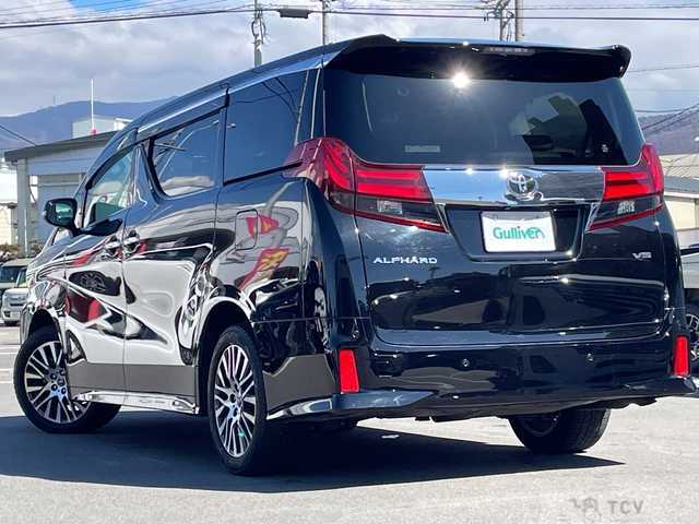 2015 Toyota Alphard