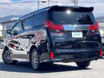 2015 Toyota Alphard