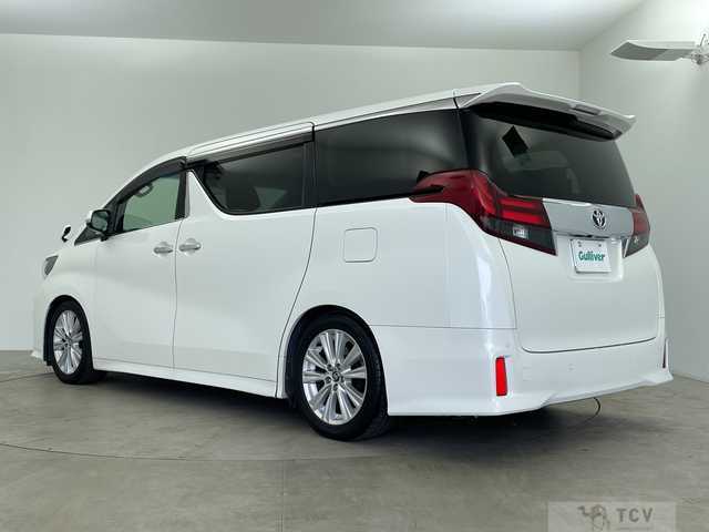 2015 Toyota Alphard