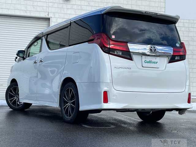 2015 Toyota Alphard
