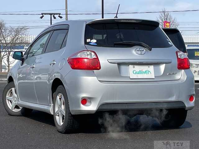 2010 Toyota Auris