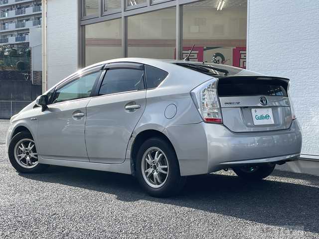2010 Toyota Carina