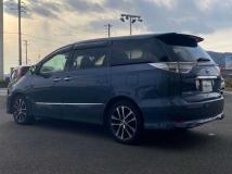 2013 Toyota Estima