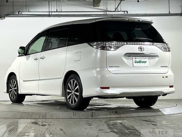 2015 Toyota Estima