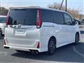 2014 Toyota Noah