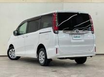 2015 Toyota Noah