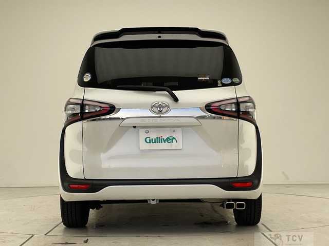 2015 Toyota Sienta