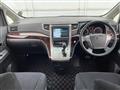 2013 Toyota Vellfire