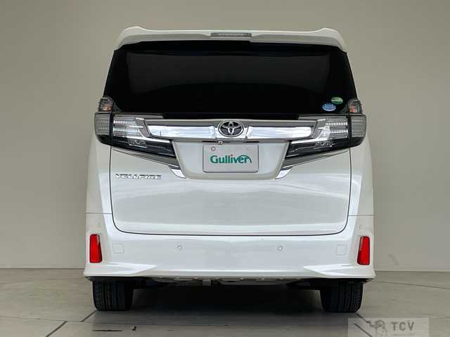 2015 Toyota Vellfire