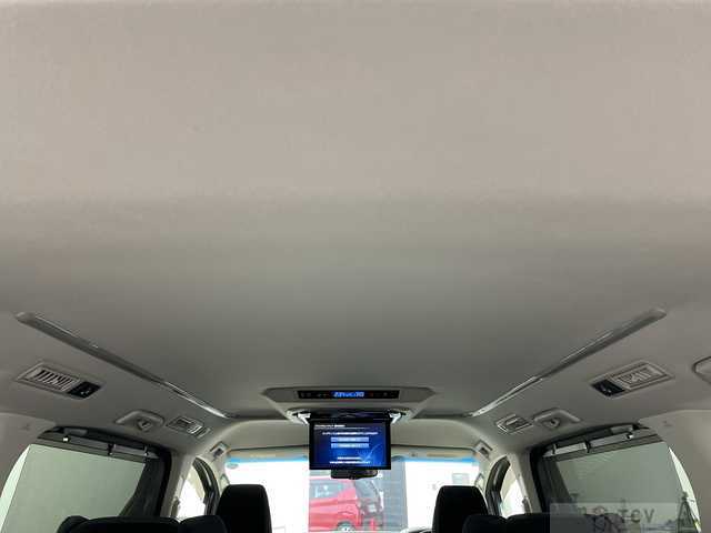 2015 Toyota Vellfire