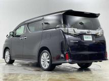 2015 Toyota Vellfire