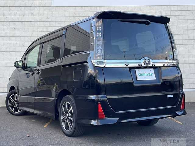 2014 Toyota Voxy