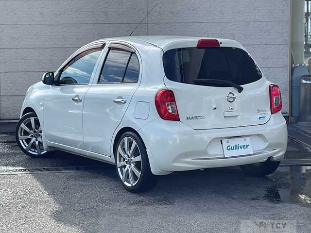 2013 Nissan March
