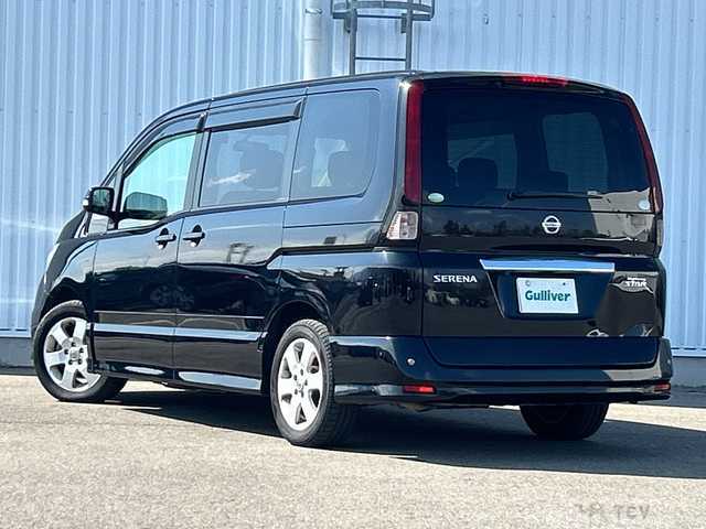 2009 Nissan Serena