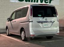 2011 Nissan Serena
