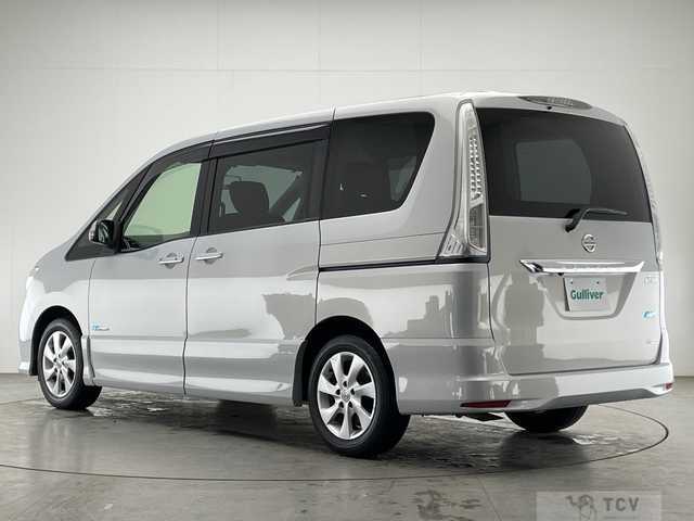 2012 Nissan Serena