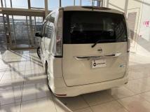 2013 Nissan Serena