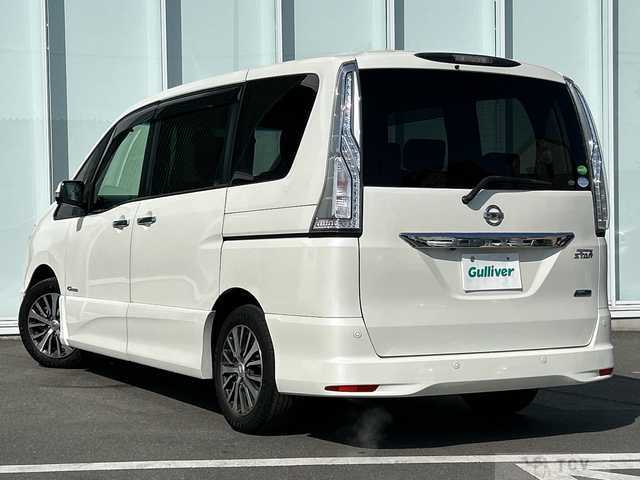 2015 Nissan Serena