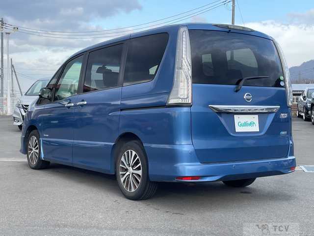 2015 Nissan Serena