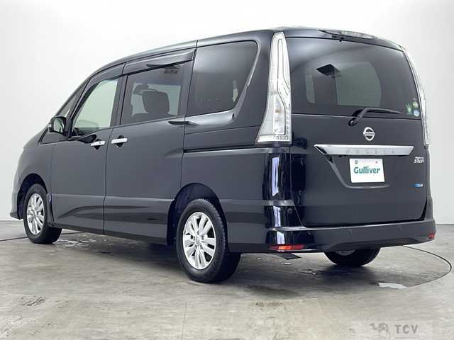2015 Nissan Serena