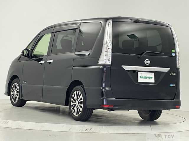 2015 Nissan Serena