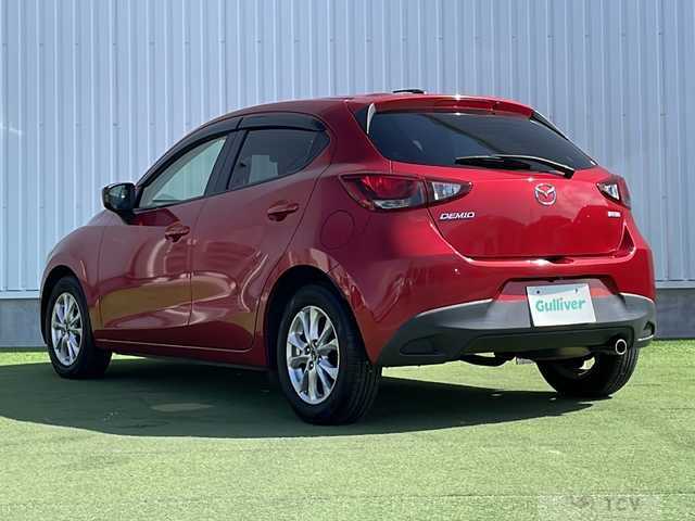 2014 Mazda Demio