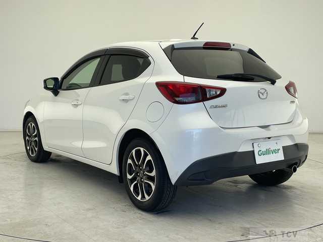 2014 Mazda Demio