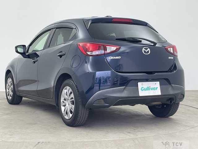 2015 Mazda Demio