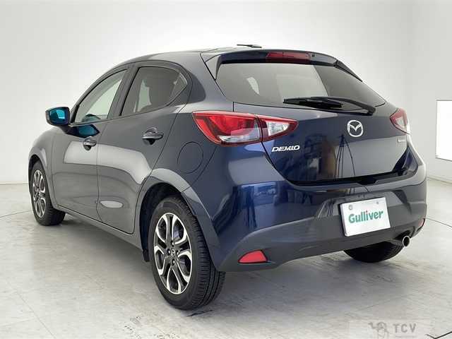 2015 Mazda Demio