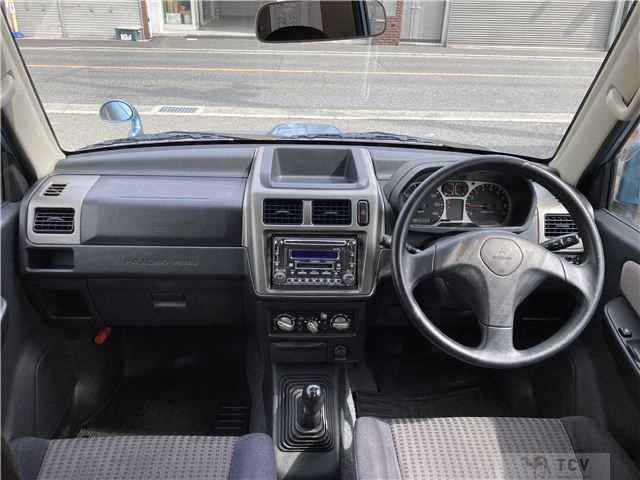 2006 Mitsubishi Pajero Mini