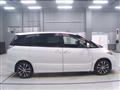 2013 Toyota Estima