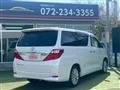 2013 Toyota Alphard