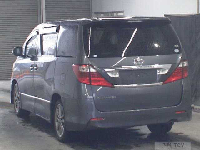 2011 Toyota Alphard