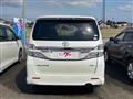 2013 Toyota Vellfire